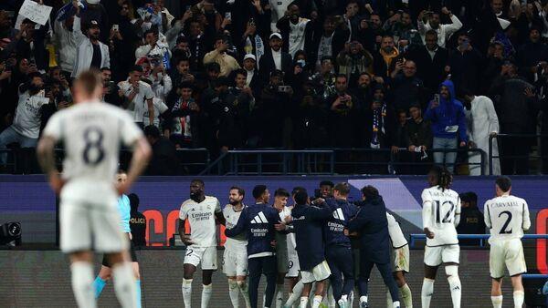 Real Madrid beat Atlético 5-3 to reach Spanish Super Cup final