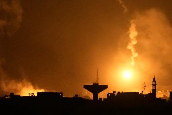 Palestinians call for evacuation of hundreds of patients from Gaza hospital